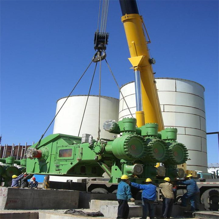 青山湖大型吊车出租电话