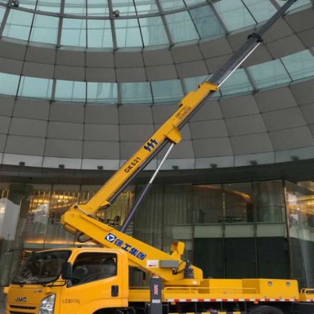 青山湖附近高空作业车租赁｜安全设备租赁｜高空安装|工程定制化方案｜亿立达设备租赁